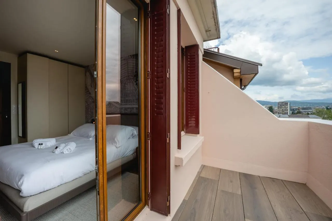 Le Nid Du Favre I - Charming Studio With Stunning Lake View Annecy 0*,